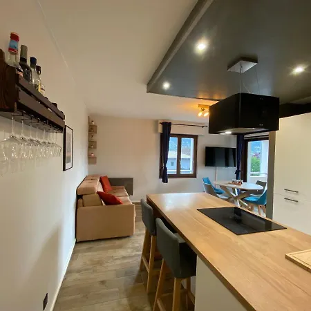 Le Malaga - Parking & Balcon, A 500m Du ! Apartment Annecy